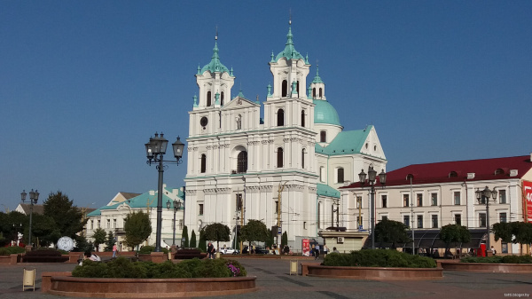 Фарный костёл